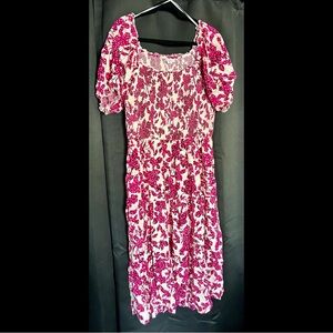 NWOT Old Navy floral maxi dress with pockets